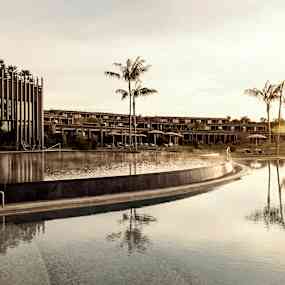Dolce pool