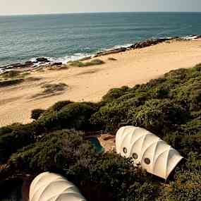 Family Cocoon Pool Suite