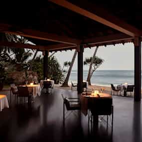 Middag i restaurang Beach Club