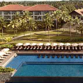Infinity pool