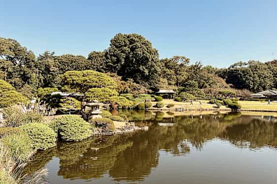 Shinjuku Gyoen National Garden