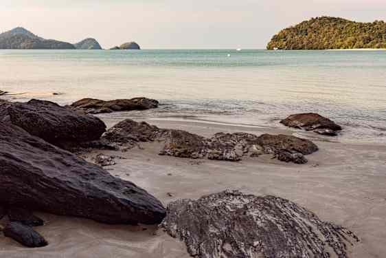 Pantai Tengah Langkawi