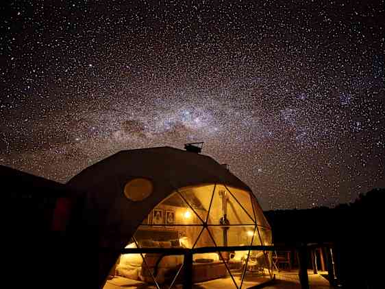 Stjärnhimeln ovan Wilderness Usawa Serengeti