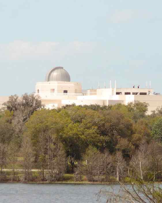 Orlando Science Center´s huvudbyggnad