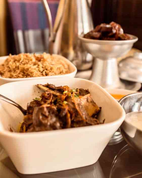 Närbild på mat i Muskat