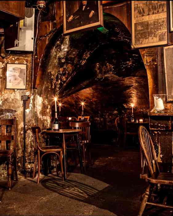 Gordon's Wine London