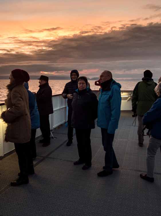 Människor ombord på HX Hurtigruten Expeditions
