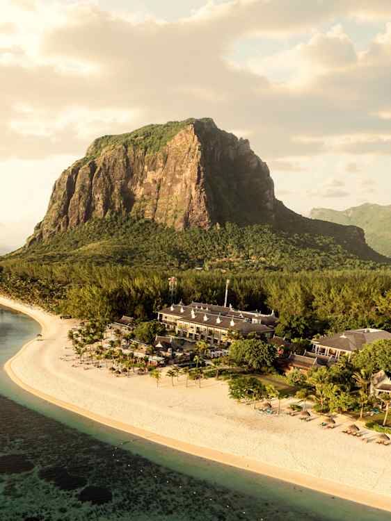Vy över stranden på The St Regis Mauritius