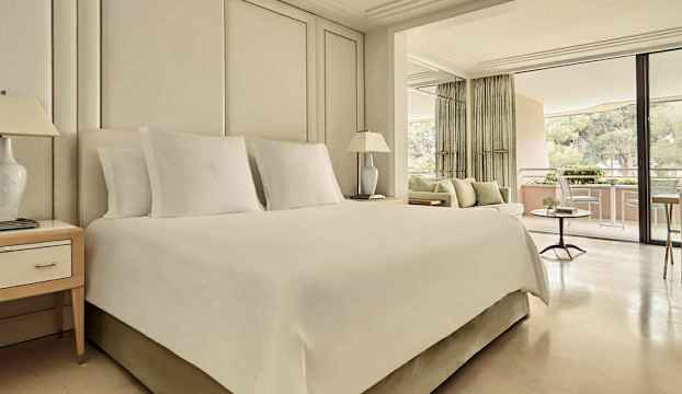Deluxe Terrace Room