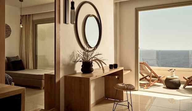 Casa Swim Up Room Sunset View