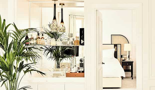 One Bedroom Suite - Sea view