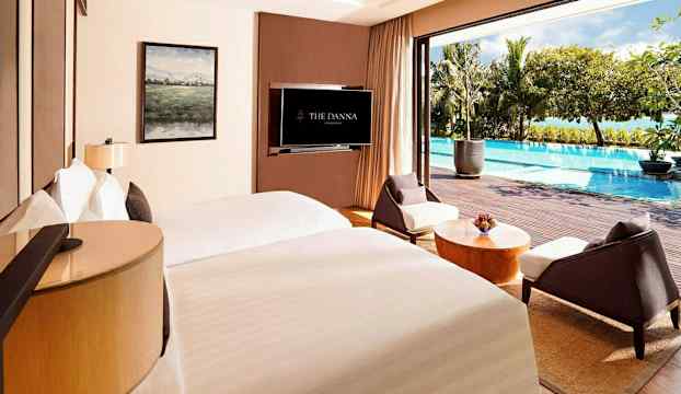 Empress Beach Villa with Private Pool