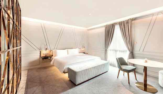 Premier Deluxe Room
