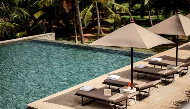 Infinity pool