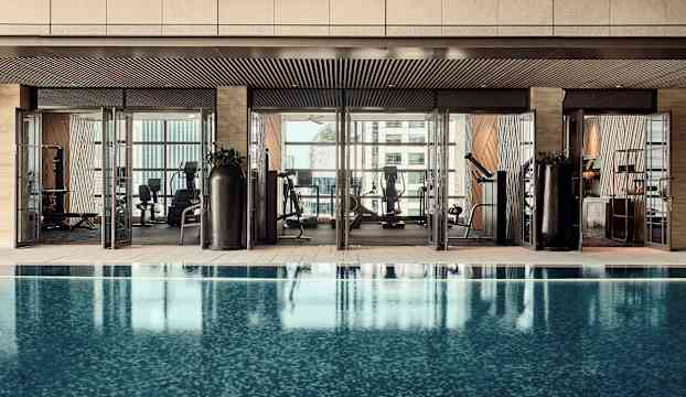 Gym och saltvattenpool
