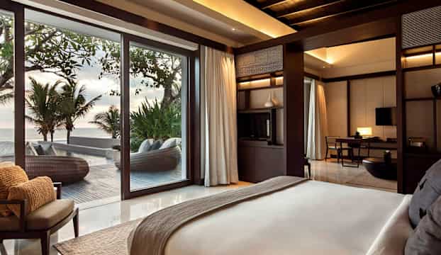 Deluxe Ocean Pool Villa