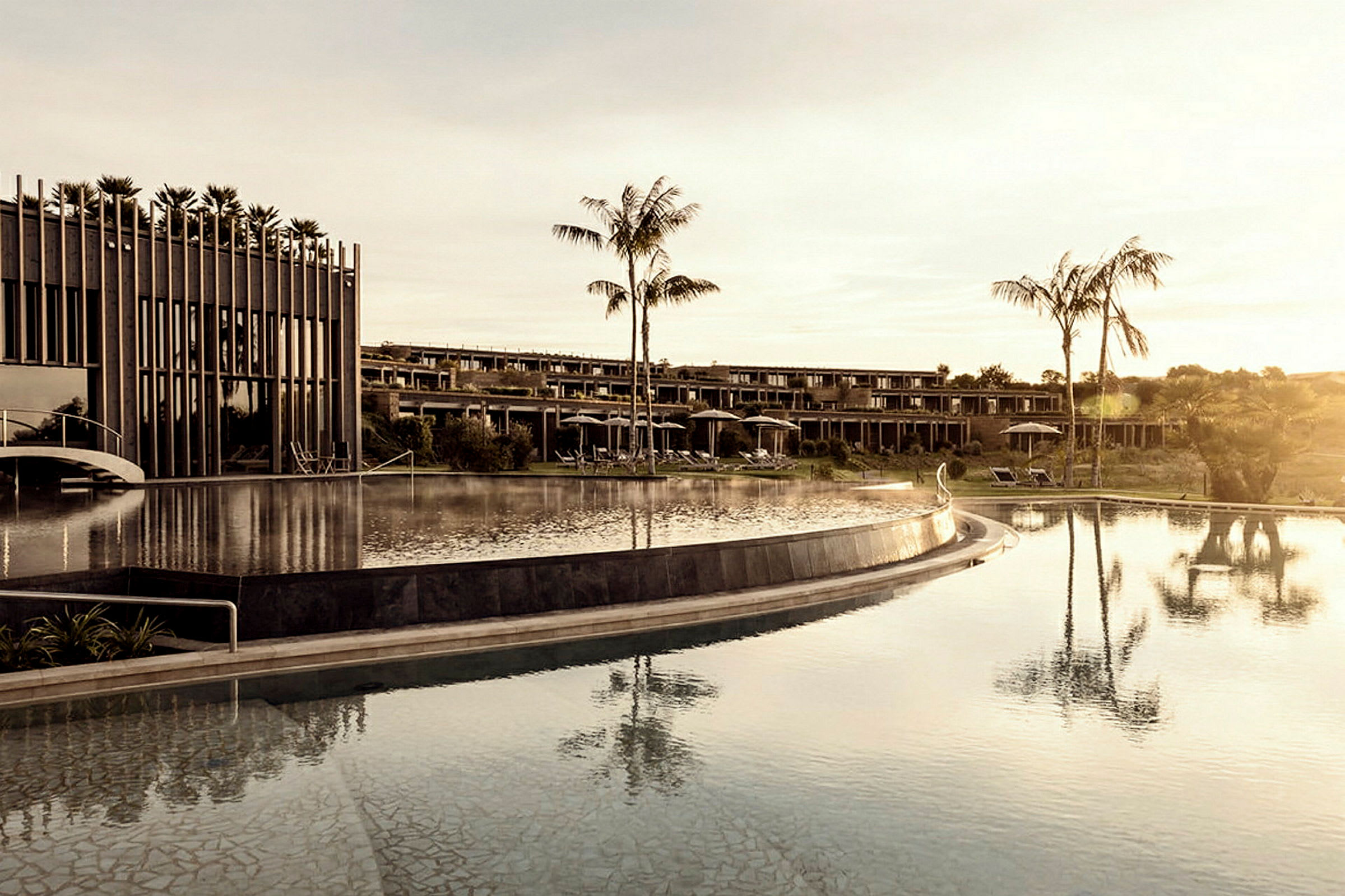 Dolce pool