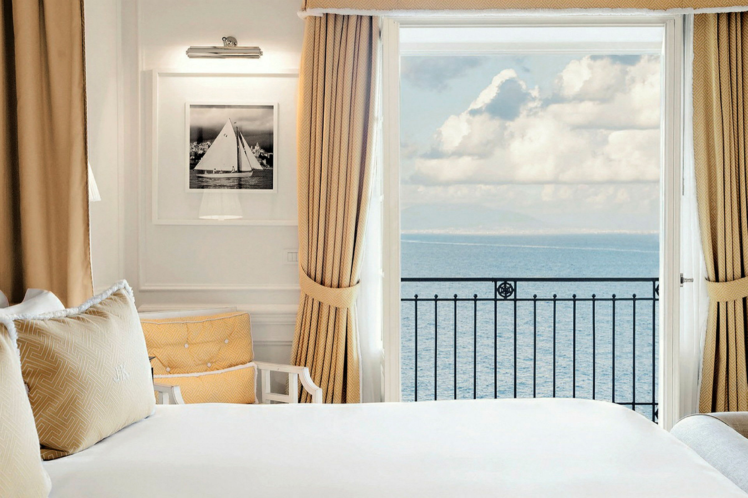 Penthouse Room