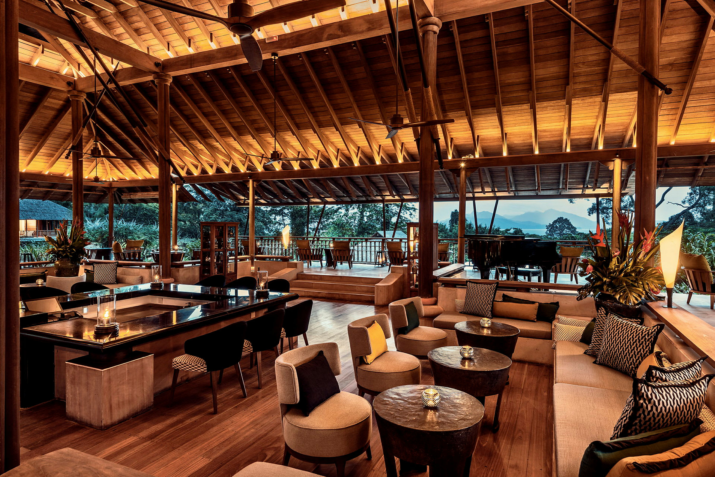 The Lobby Lounge