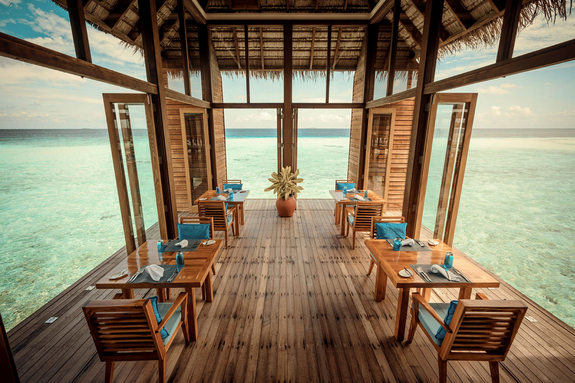 Mandhoo Spa Restaurant