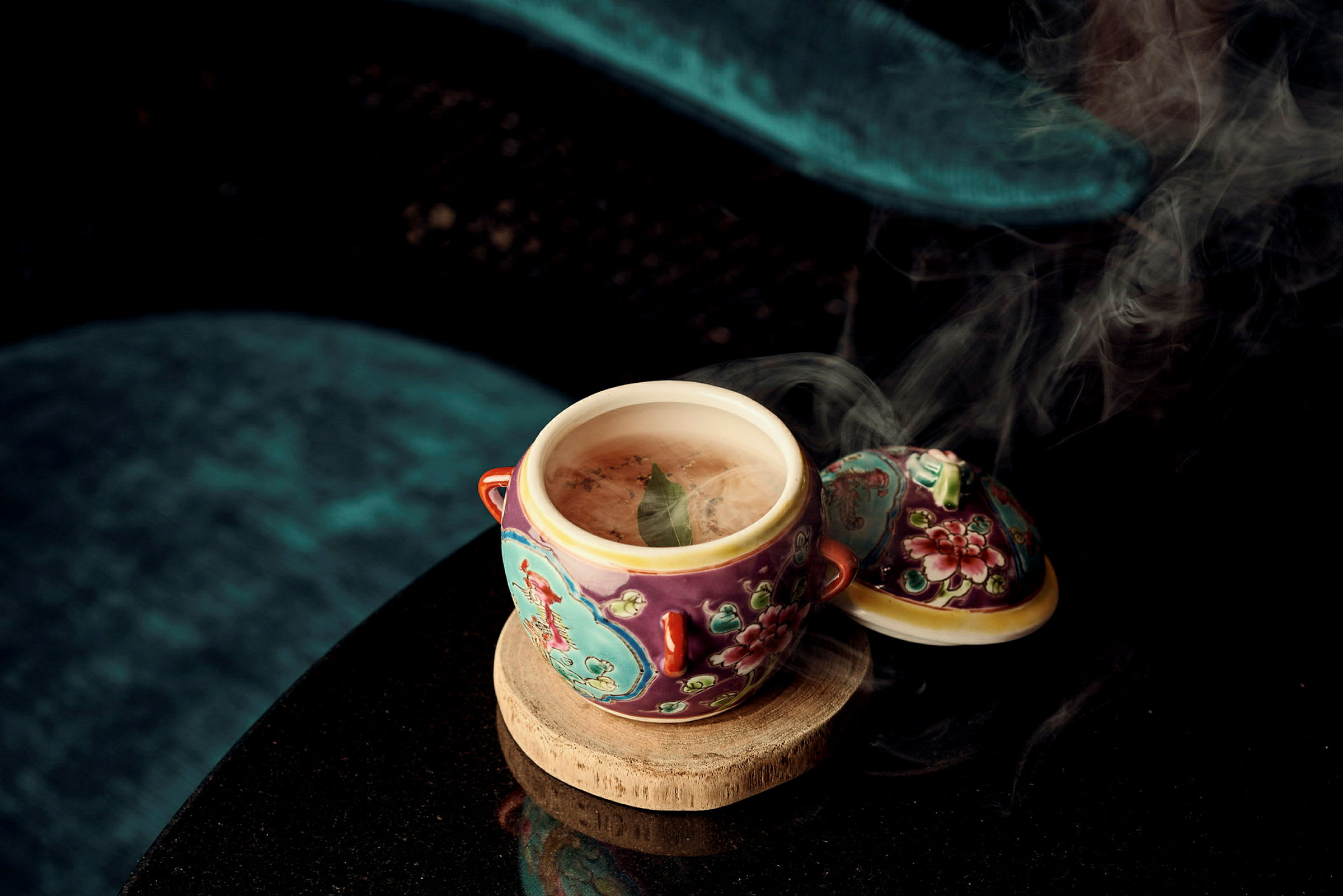 MO BAR