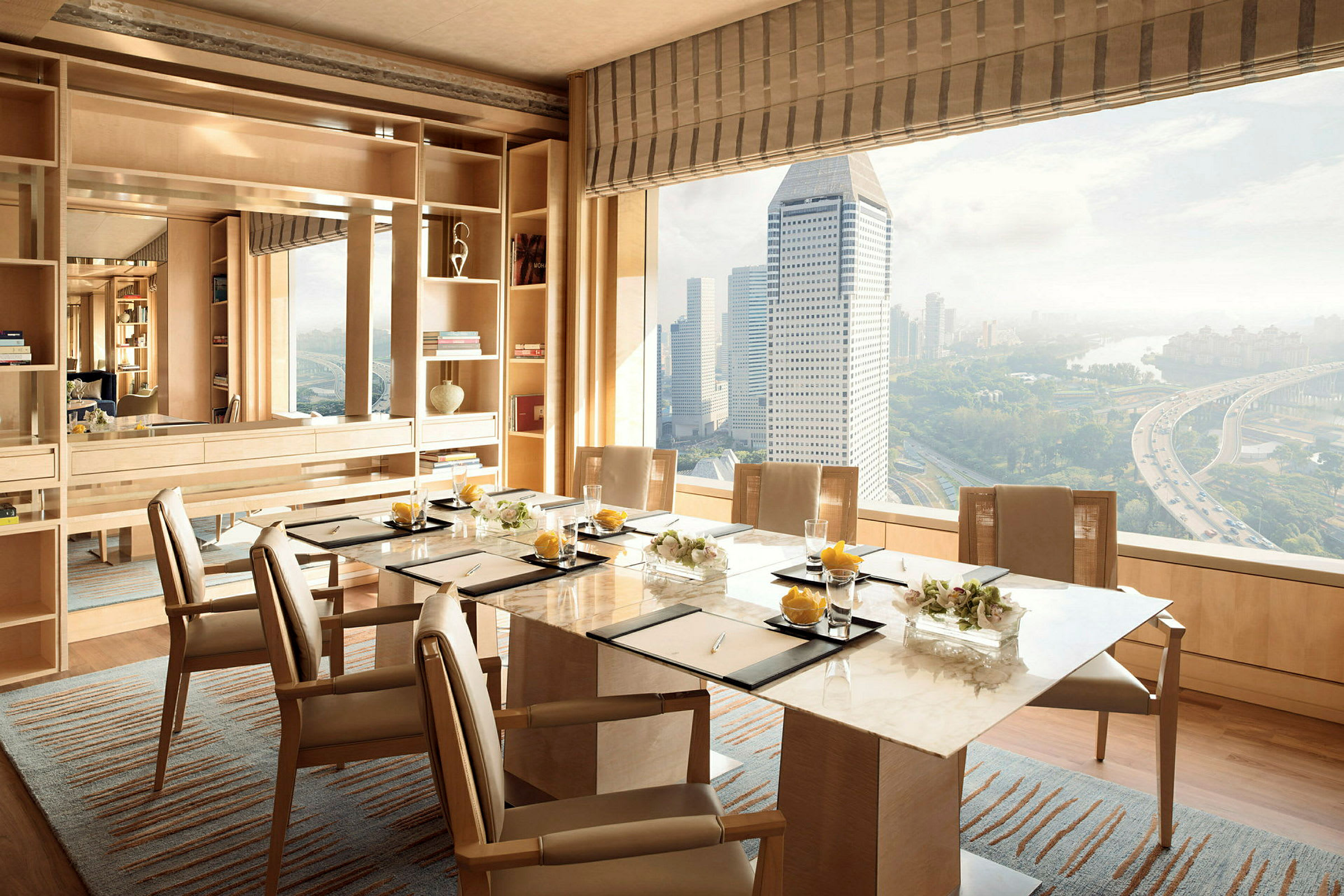 Club Lounge