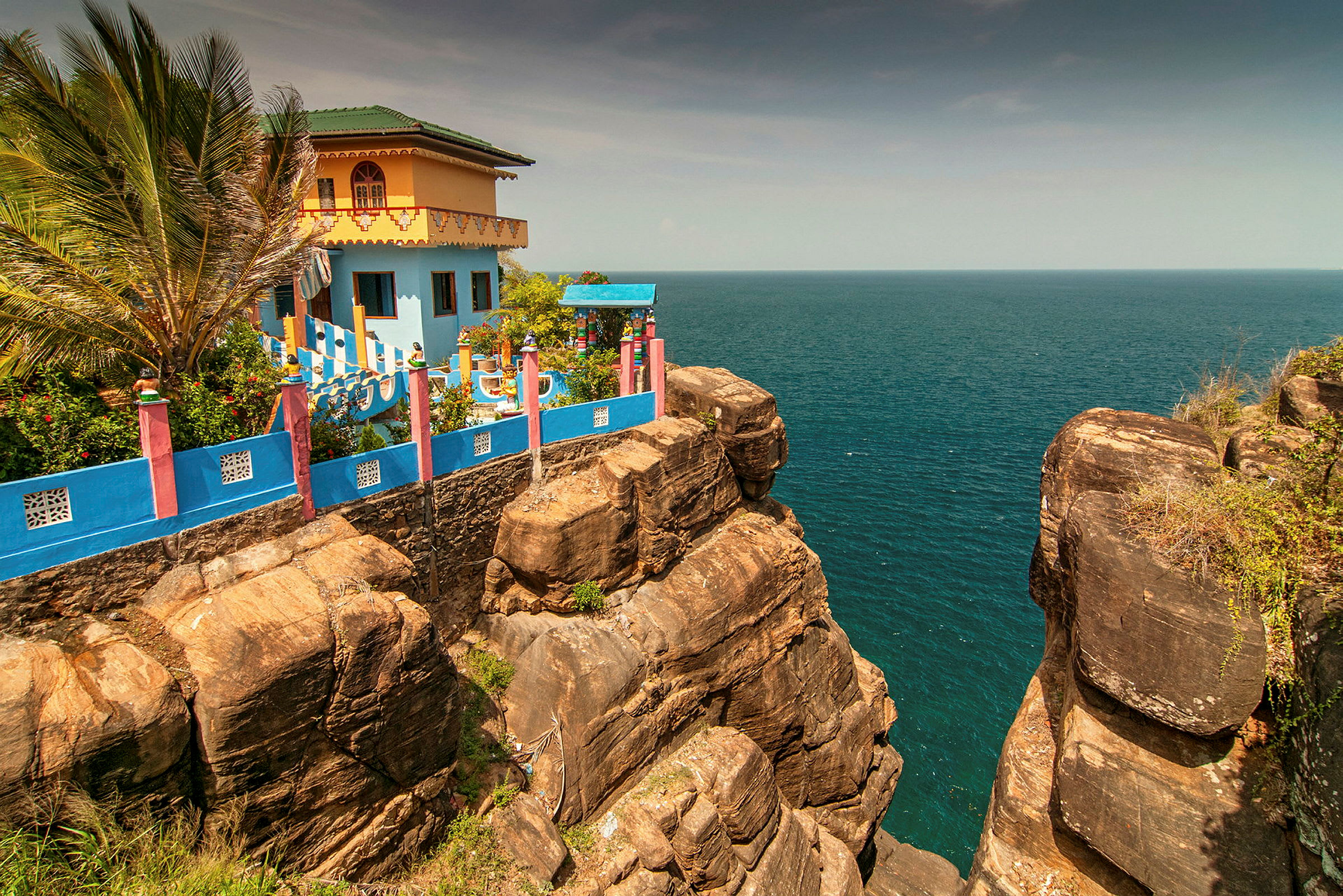 Utsikt från Swami Rock i Trincomalee