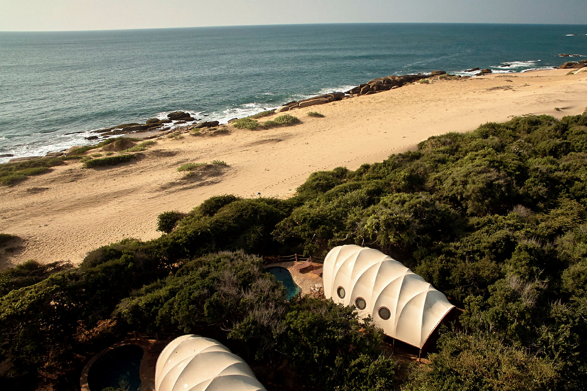 Family Cocoon Pool Suite