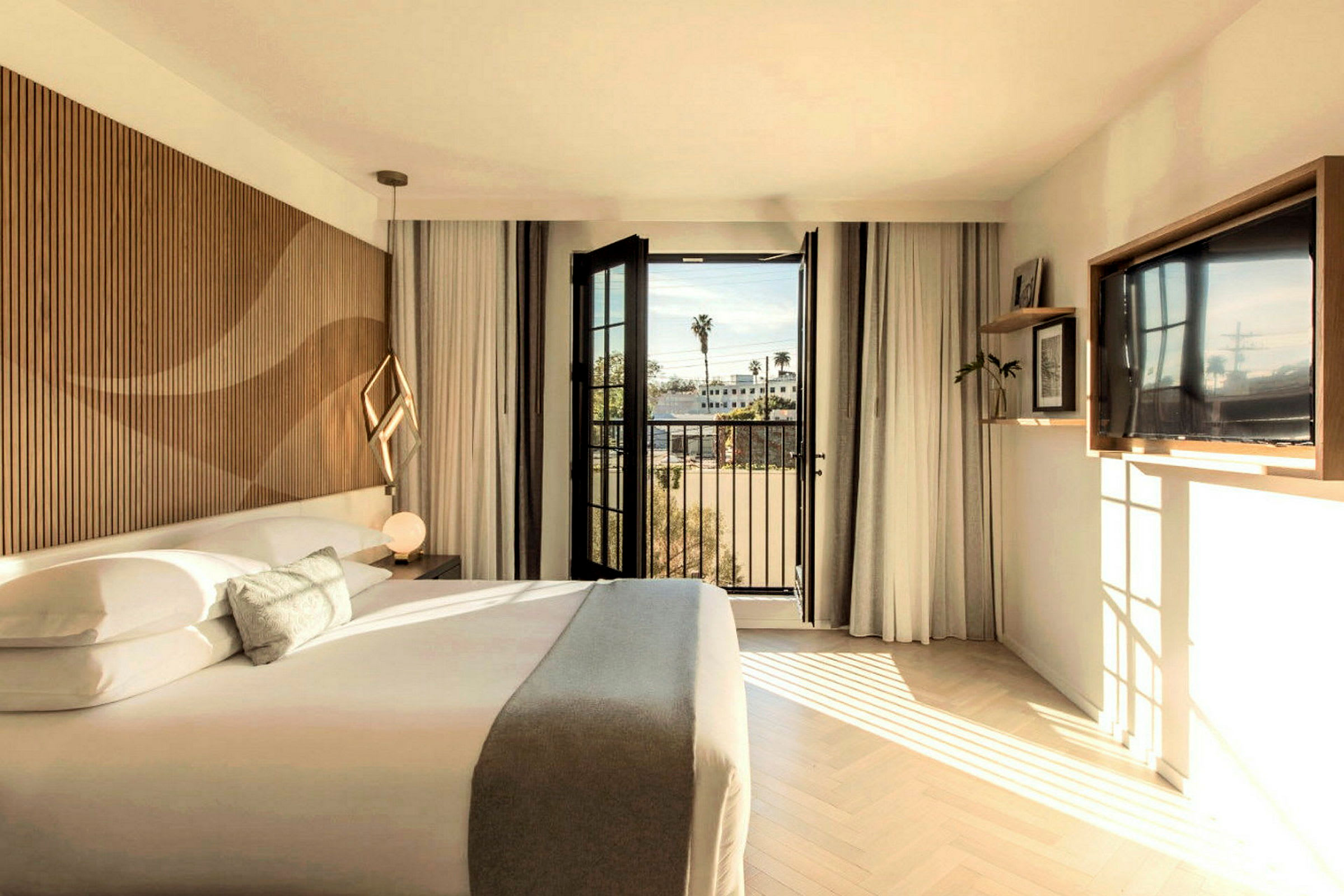 La Peer Suite